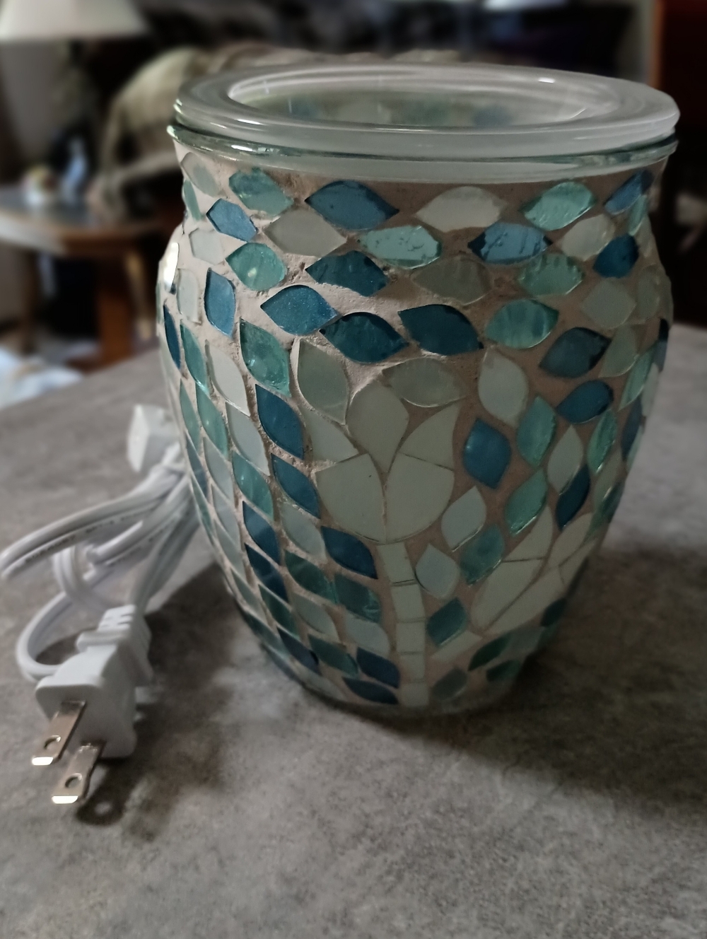 Sensationals Blue Mosaic Electric Wax Warmer. " Garden Delight "